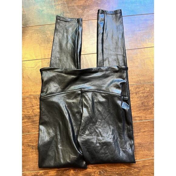 Spanx Black Fuax Leather Womens Pull On Casual Legging Size M - Picture 5 of 5